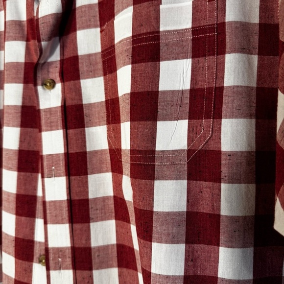 Roundtree & Yorke Red and White Casual Button Down Shirt - Picture 2 of 4